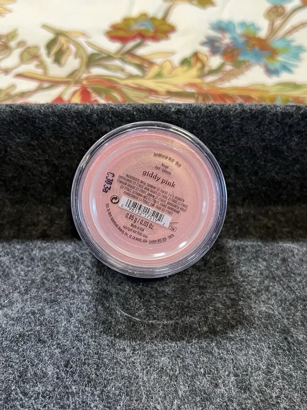 BareMinerals Giddy Pink Blush Brand New Full Size .85g / .03 oz Sealed Sifter